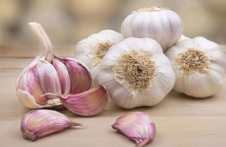 how and how to treat the fungus on the nails